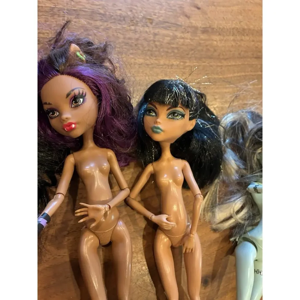 Monster High Dolls Nude Lot of 4 Including‎ Cleo De Nile